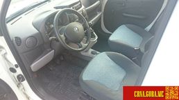 Prodajem auto: Fiat - Doblo 1.9 MULTIJET 2006 godište, Podgorica - Vozila - Crna Gora
