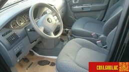 Prodajem auto: Kia - Carens 2.0 crdi 2005 godište, Podgorica - Vozila - Crna Gora