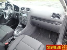 Prodajem auto: Volkswagen - Golf 6 1,6 tdi automati 2010 godište, Podgorica - Vozila - Crna Gora