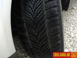 Prodajem auto: Volkswagen - Passat TDI 2002 godište, Cetinje - Vozila - Crna Gora