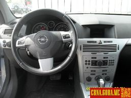 Prodajem auto: Opel - Astra cdti 2009 godište, Podgorica - Vozila - Crna Gora