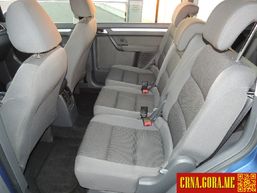 Prodajem auto: Volkswagen - Touran 1.6 TDI 2013 godište, Podgorica - Vozila - Crna Gora
