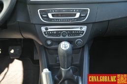 Prodajem auto: Renault - Megane Variant 1.5 DCI 2011 godište, Podgorica - Vozila - Crna Gora
