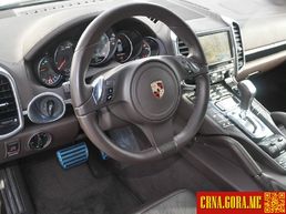 Prodajem auto: Porsche - Cayenne 4.8 S 2010 godište, Podgorica - Vozila - Crna Gora
