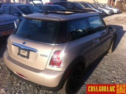 Prodajem auto: Mini - Cooper 1,6benz 2012 godište, Podgorica - Vozila - Crna Gora