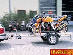 Prodajem prikolicu: Prikolica za 2 motora  2014 godište, Podgorica - Vozila - Crna Gora