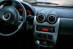 Prodajem Dacia - Sandero STEPWAY 1.5 dci - Vozila - Crna Gora