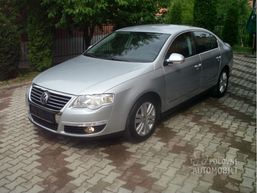 VOLKSWAGEN PASAT B 6 20 TDI AUTOMATIK - Vozila - Crna Gora