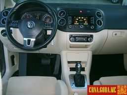 Prodajem auto: Volkswagen - Golf 6 2,0 TDI 2012 godište, Cetinje - Vozila - Crna Gora