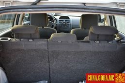 Prodajem auto: Renault - Megane 1,5 DCI 2007 godište, Nikšić - Vozila - Crna Gora