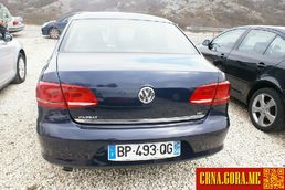 Prodajem auto: Volkswagen - Passat TDI 2011 godište, Cetinje - Vozila - Crna Gora