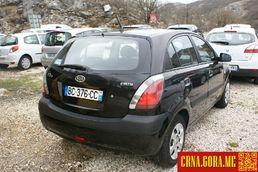 Prodajem auto: Kia - Rio CRDI 2006 godište, Cetinje - Vozila - Crna Gora