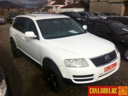 Prodajem auto: Volkswagen - Touareg 2,5tdi 2004 godište, Podgorica - Vozila - Crna Gora