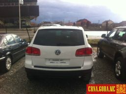 Prodajem auto: Volkswagen - Touareg 2,5tdi 2004 godište, Podgorica - Vozila - Crna Gora