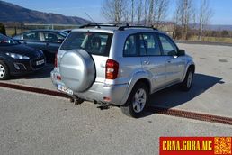 Prodajem auto: Toyota - RAV 4 2,0D068/407006 2004 godište, Nikšić - Vozila - Crna Gora