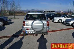 Prodajem auto: Toyota - RAV 4 2,0D068/407006 2004 godište, Nikšić - Vozila - Crna Gora