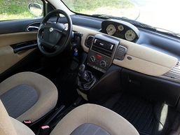 Prodajem ili mjenjam Lancia Ypsilon 2006 - Vozila - Crna Gora