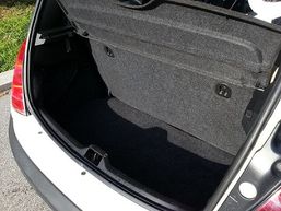 Prodajem ili mjenjam Lancia Ypsilon 2006 - Vozila - Crna Gora