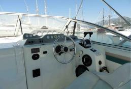 Prodajem gliser Rinker 300, sa prikolicom - Vozila - Crna Gora