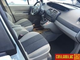 Prodajem auto: Renault - Scenic 1.5 2004 godište, Podgorica - Vozila - Crna Gora