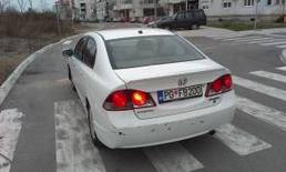 Prodajem Honda Civic IMA HYBRID automatik - Vozila - Crna Gora