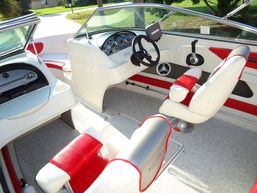 2007 SEA RAY 205 SPORT SA PRIKOLICOM - Vozila - Crna Gora