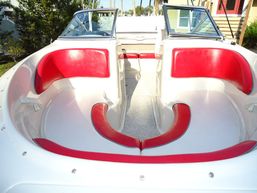 2007 SEA RAY 205 SPORT SA PRIKOLICOM - Vozila - Crna Gora