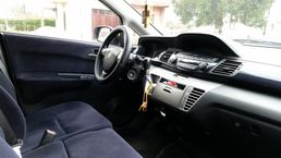 HONDA FR-V 2008. god. - Vozila - Crna Gora