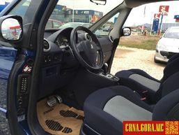 Prodajem auto: Peugeot - 1007 1.6 16 v 2006 godište, Podgorica - Vozila - Crna Gora