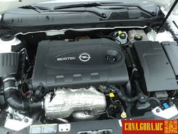 Prodajem auto: Opel - Insignia CDTI 2009 godište, Cetinje - Vozila - Crna Gora
