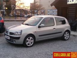 Prodajem auto: Renault - Clio 1.4i 2002 godište, Podgorica - Vozila - Crna Gora