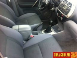 Prodajem auto: Toyota - RAV 4 2,0d4d 2002 godište, Podgorica - Vozila - Crna Gora