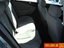Prodajem auto: Volkswagen - Passat TDI 2005 godište, Cetinje - Vozila - Crna Gora