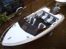 Prodajni salon - Nautika - Yamaha - Vanbrodski motori - Vozila - Crna Gora