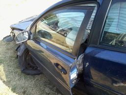 opel vectra c 2003. 2.0 dti havarisan - Vozila - Crna Gora