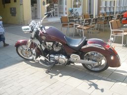 2008 Chopper-Cruiser,Victory king pin Tour - Vozila - Crna Gora