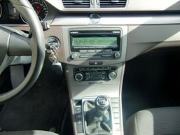 PASSAT VAR.2.0 TDI CV 140 COMFORTLINE BM.TEC. - Vozila - Crna Gora