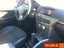 Prodajem auto: Opel - Astra 1,7cdti 2005 godište, Podgorica - Vozila - Crna Gora