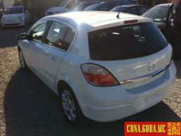 Prodajem auto: Opel - Astra 1,7cdti 2005 godište, Podgorica - Vozila - Crna Gora