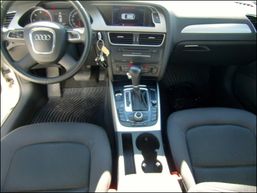 AUDI A4 TDI AVANT ADVANCED MULTITONIC P.D.F. - Vozila - Crna Gora