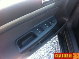 Prodajem auto: Volkswagen - Golf 5 1,9 2004 godište, Podgorica - Vozila - Crna Gora