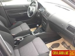 Prodajem auto: Volkswagen - Golf 4 tdi 2002 godište, Cetinje - Vozila - Crna Gora