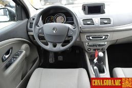 Prodajem auto: Renault - Megane 1.5 DCI 2010 godište, Nikšić - Vozila - Crna Gora