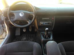 prodajem pasat 2000god podgorica - Vozila - Crna Gora