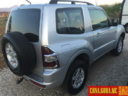 Prodajem auto: Mitsubishi - Pajero 2.5 tddi 2001 godište, Podgorica - Vozila - Crna Gora