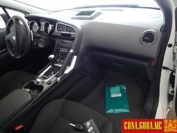 Prodajem auto: Peugeot - 3008 1,6hdi automatik 2012 godište, Podgorica - Vozila - Crna Gora