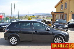 Prodajem auto: Opel - Astra 1.6 BENZIN 2012 godište, Nikšić - Vozila - Crna Gora