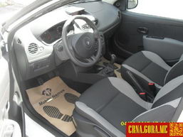 Prodajem auto: Renault - Clio dci 2011 godište, Podgorica - Vozila - Crna Gora