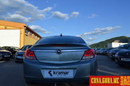 Prodajem auto: Opel - Insignia 2.0 CDTI 2011 godište, Nikšić - Vozila - Crna Gora