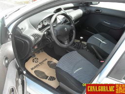 Prodajem auto: Peugeot - 206 i 2004 godište, Podgorica - Vozila - Crna Gora